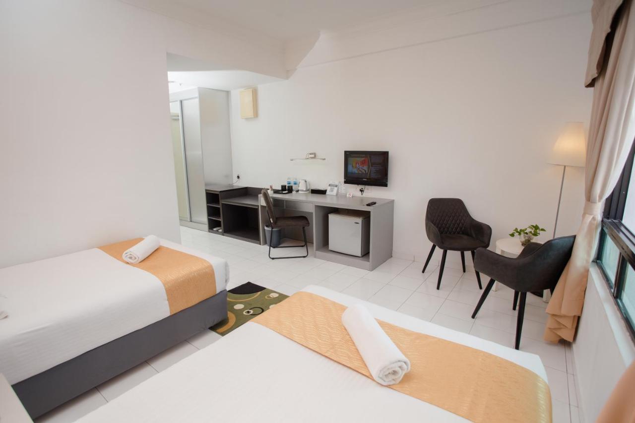 Klana Beach Resort Петалинг Джая Екстериор снимка
