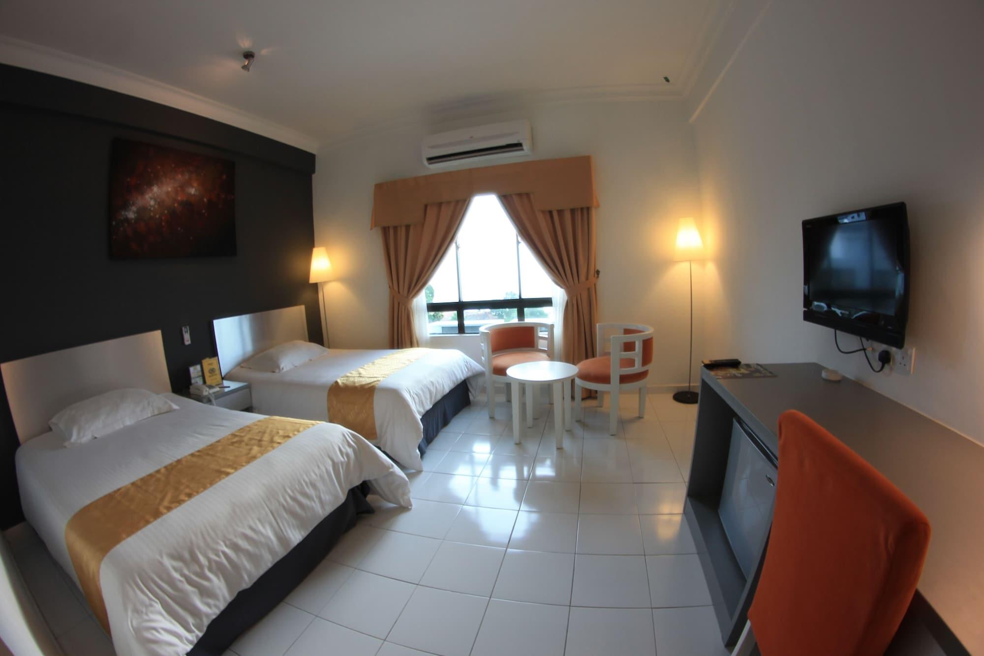 Klana Beach Resort Петалинг Джая Екстериор снимка