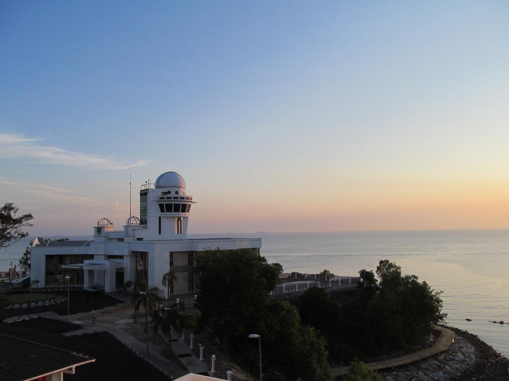 Klana Beach Resort Петалинг Джая Екстериор снимка