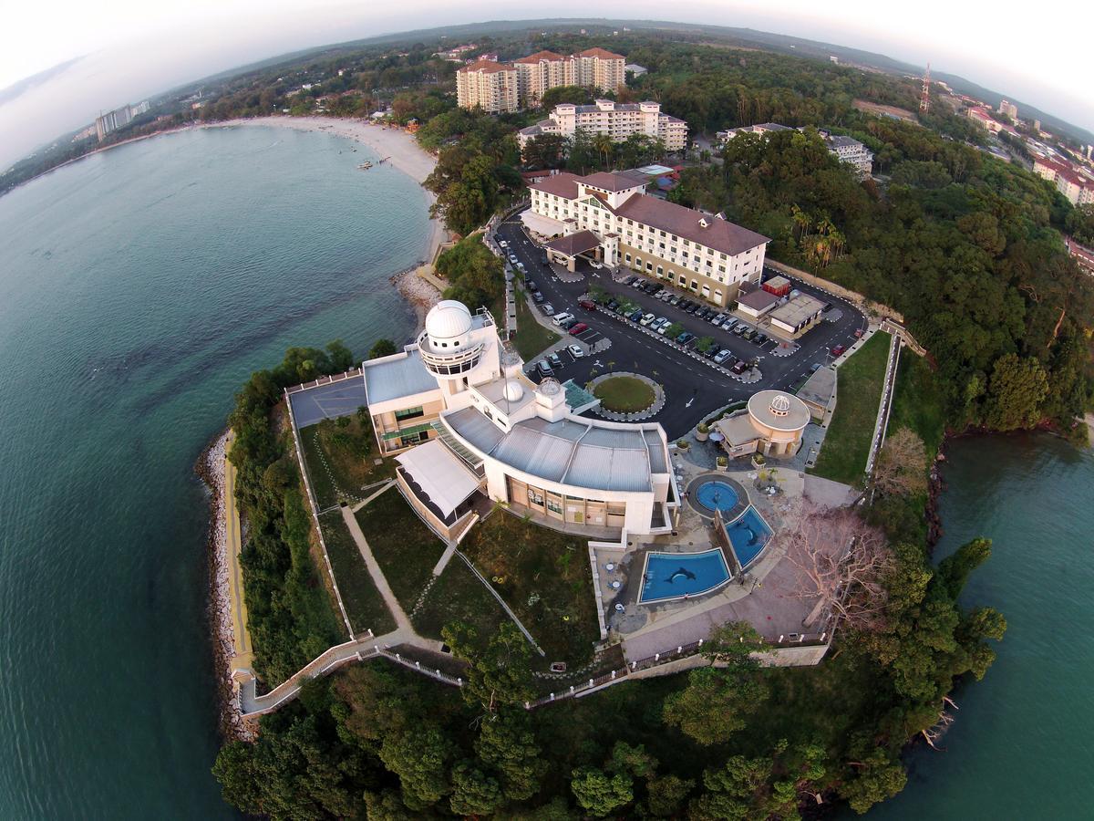 Klana Beach Resort Петалинг Джая Екстериор снимка