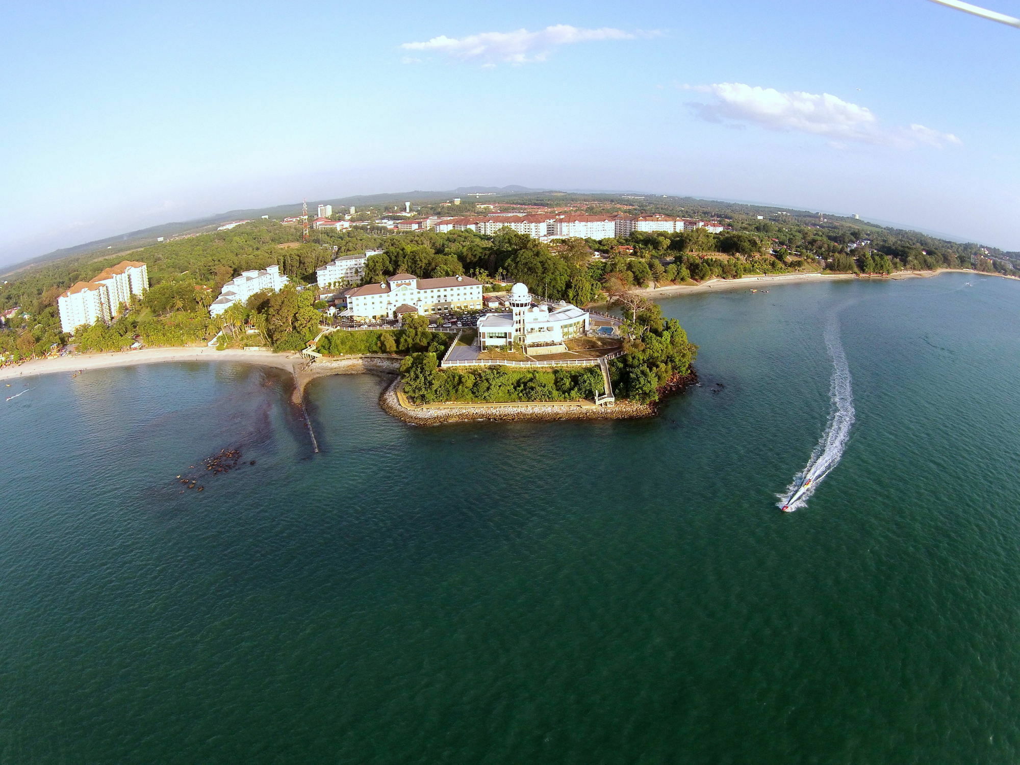 Klana Beach Resort Петалинг Джая Екстериор снимка